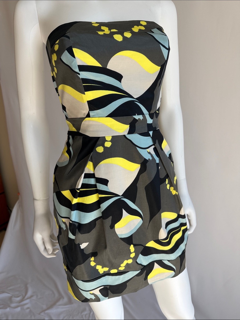 Strapless Floral-Print Mini Dress in Black and Yellow
